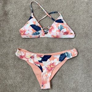 Rip Curl floral bikini